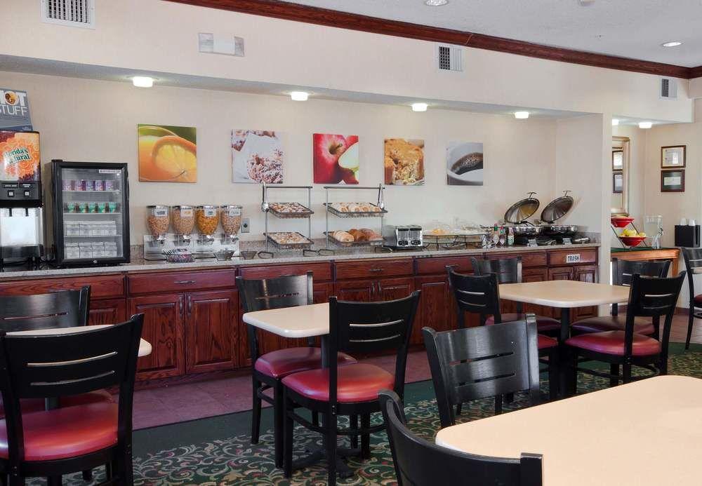 Comfort Inn & Suites Liverpool - Syracuse Extérieur photo