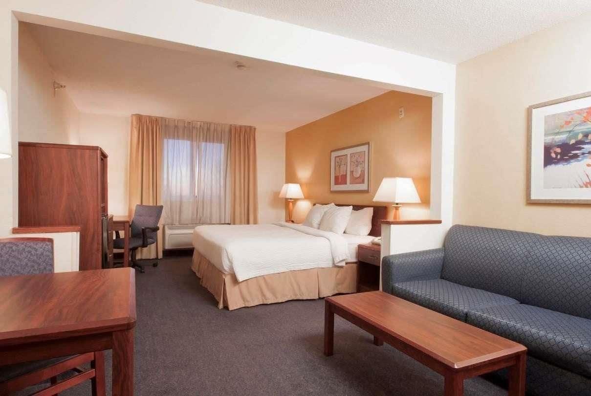 Comfort Inn & Suites Liverpool - Syracuse Extérieur photo