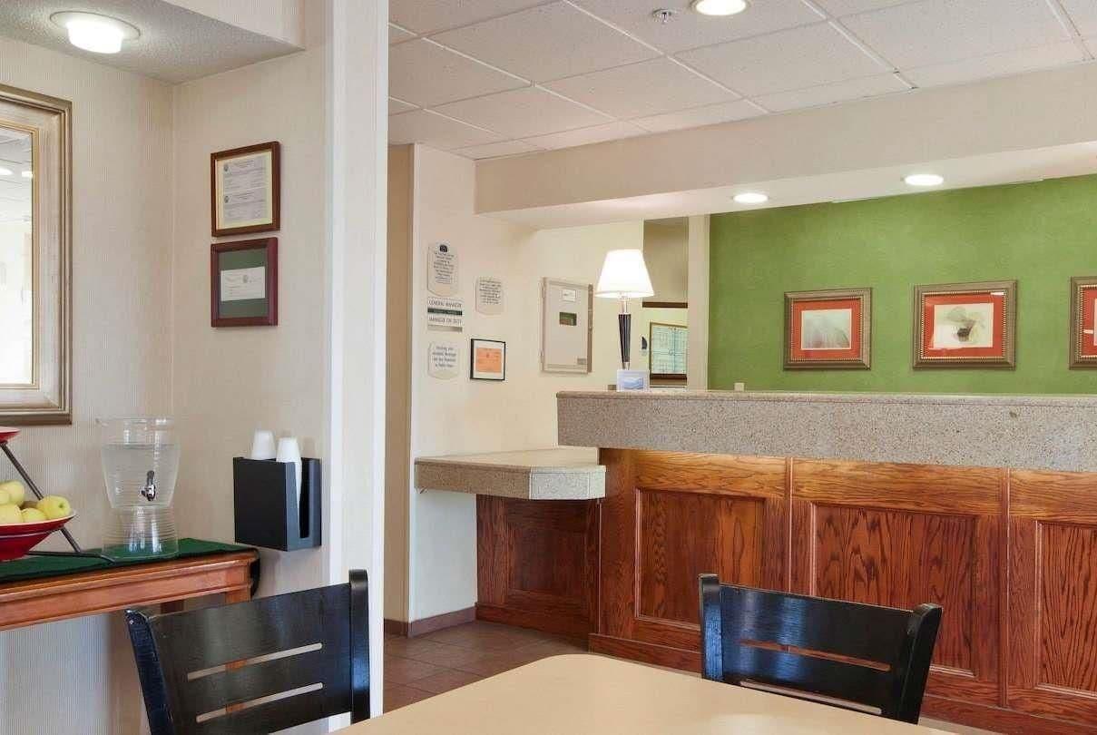 Comfort Inn & Suites Liverpool - Syracuse Extérieur photo