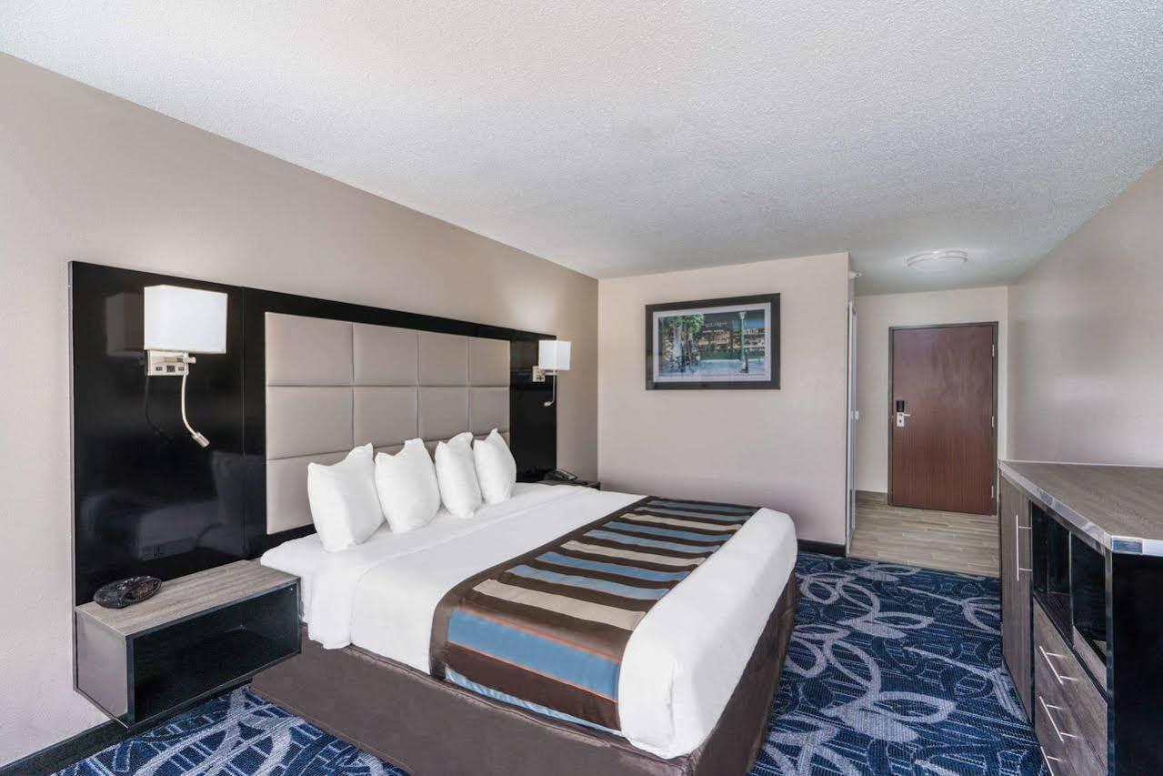 Comfort Inn & Suites Liverpool - Syracuse Extérieur photo