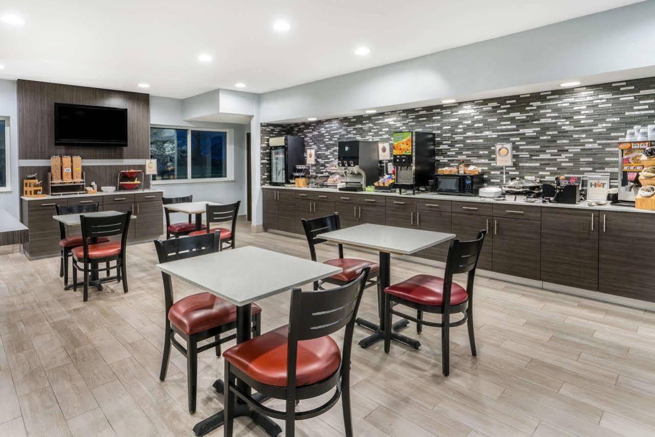 Comfort Inn & Suites Liverpool - Syracuse Extérieur photo