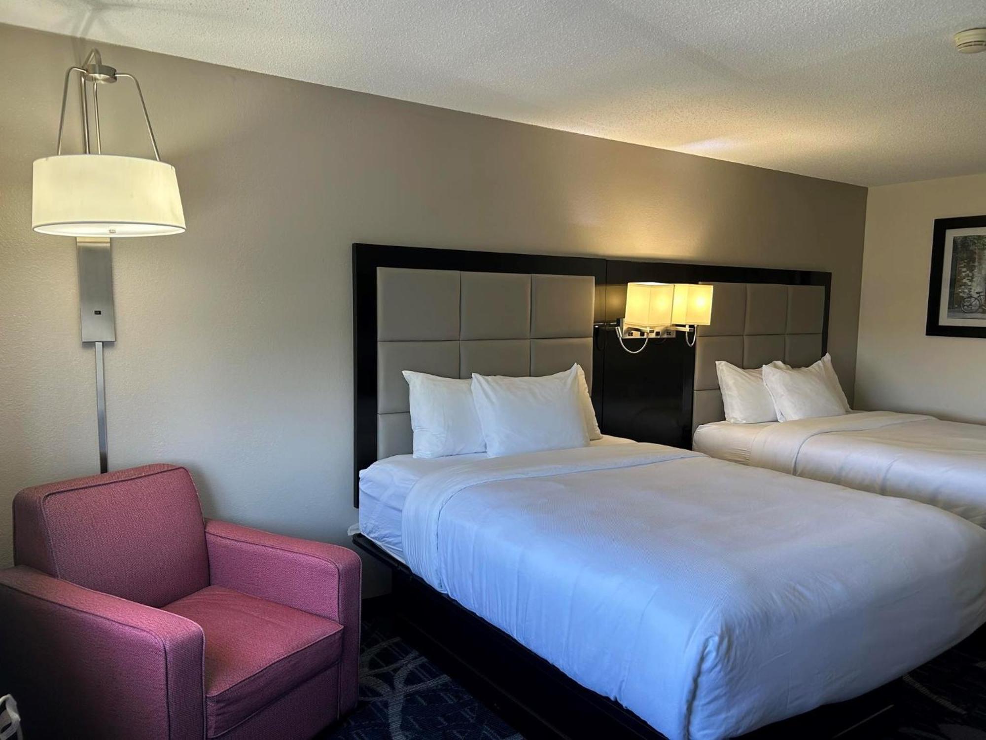 Comfort Inn & Suites Liverpool - Syracuse Extérieur photo