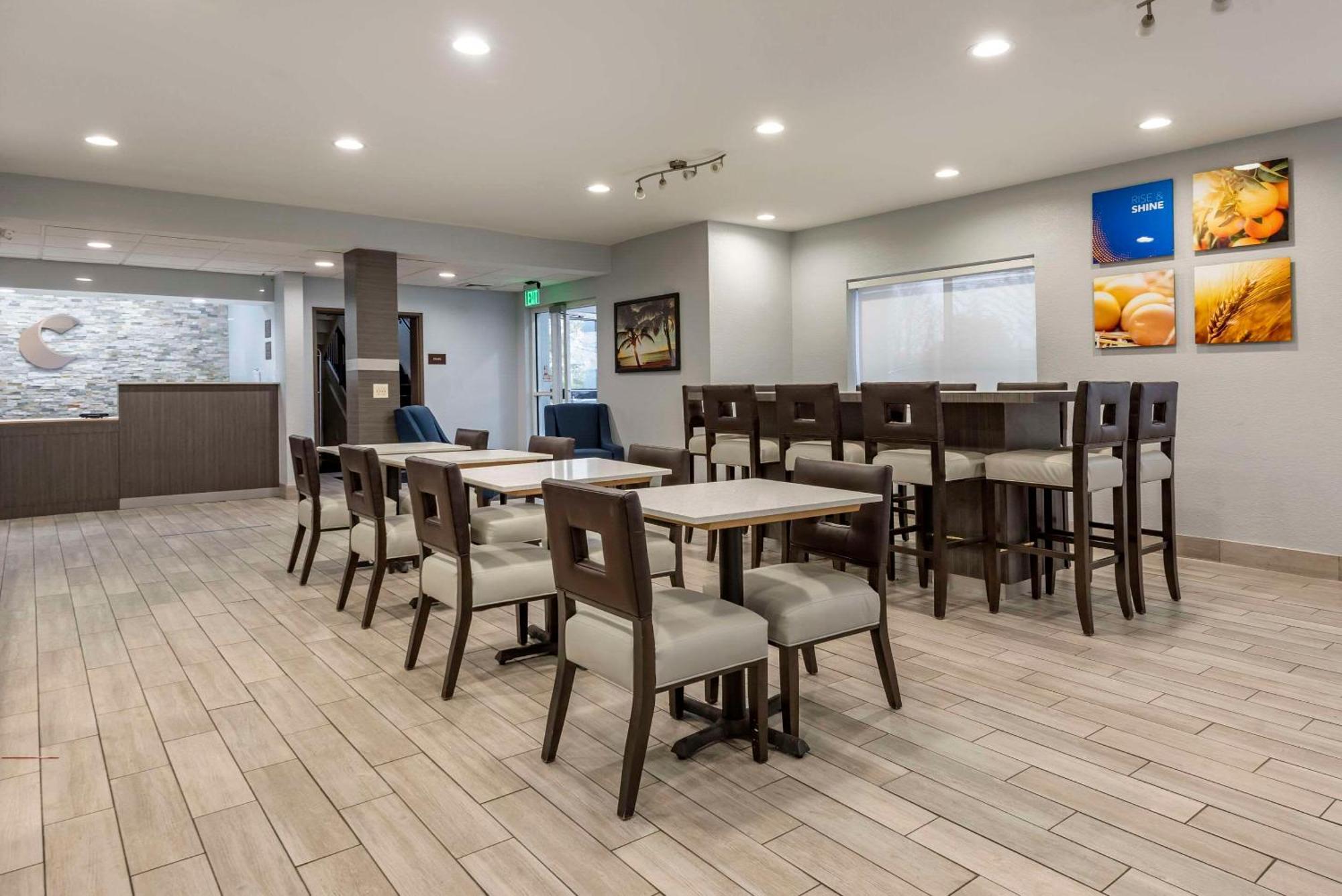 Comfort Inn & Suites Liverpool - Syracuse Extérieur photo