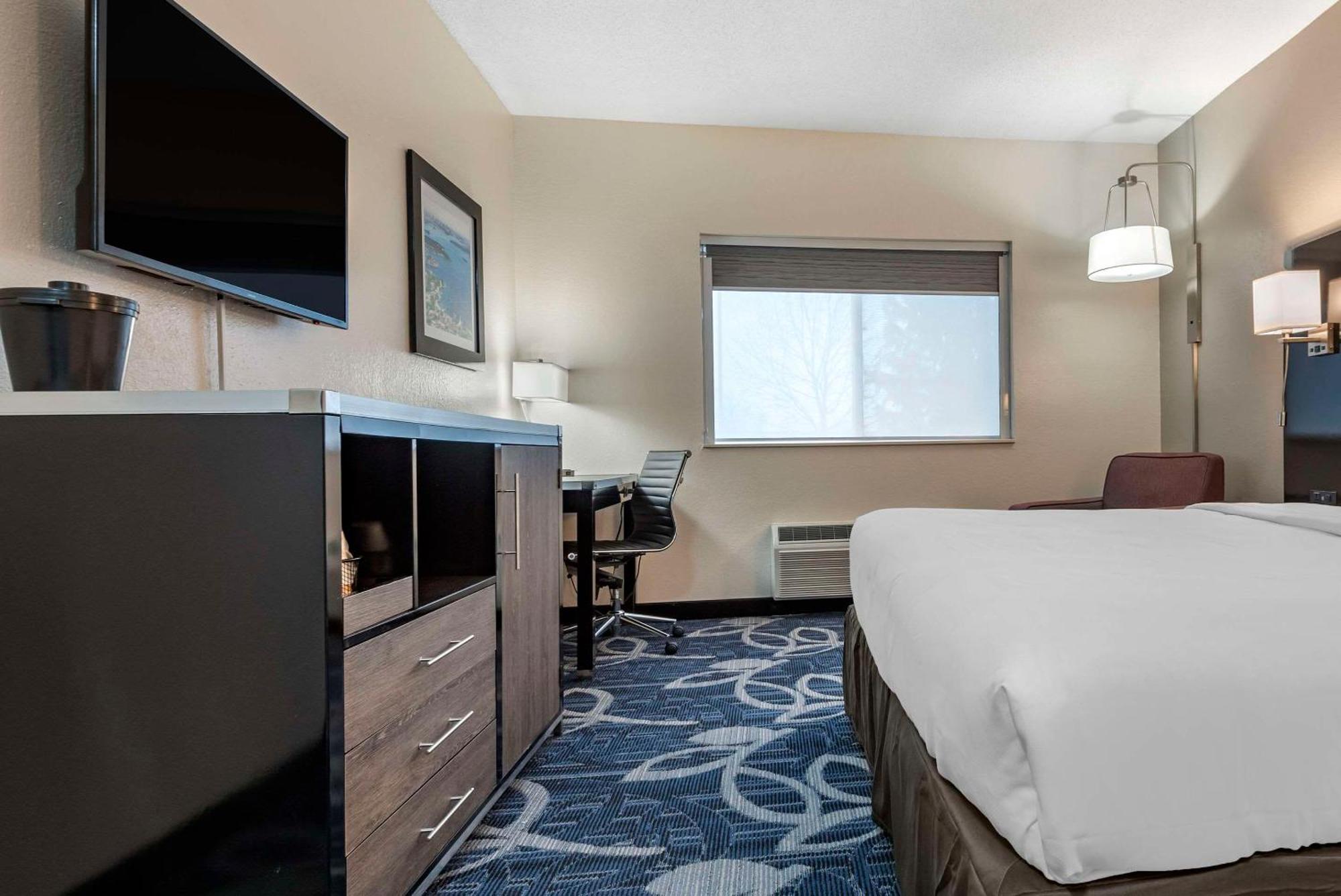 Comfort Inn & Suites Liverpool - Syracuse Extérieur photo