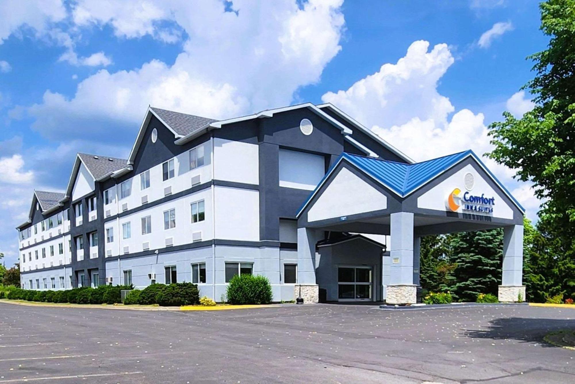 Comfort Inn & Suites Liverpool - Syracuse Extérieur photo