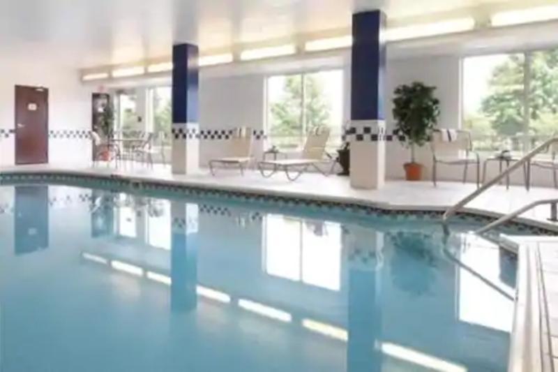 Comfort Inn & Suites Liverpool - Syracuse Extérieur photo