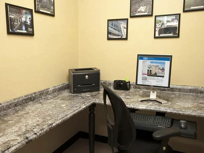 Comfort Inn & Suites Liverpool - Syracuse Extérieur photo